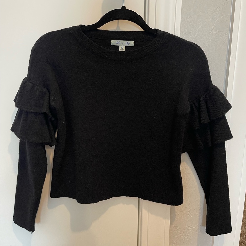 Black Ruffled Sleeve Top